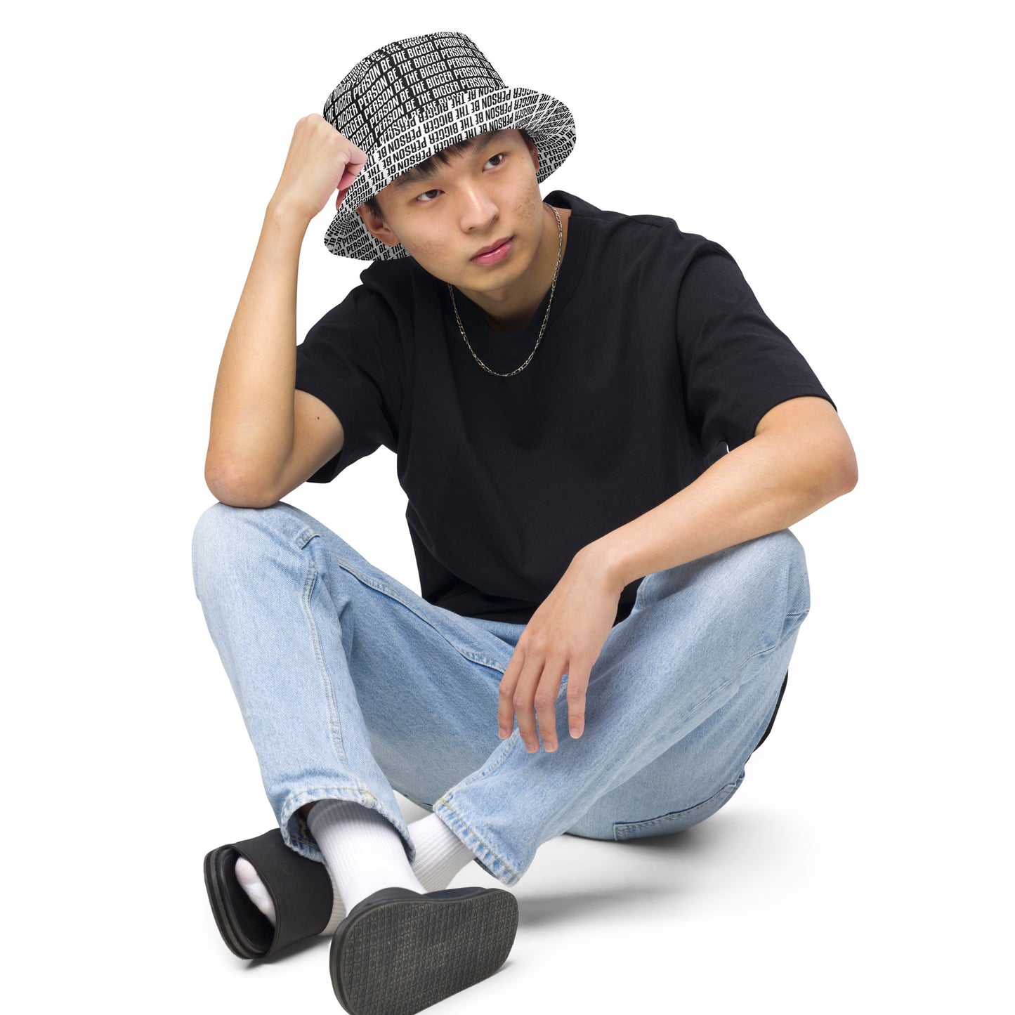 LOCKED UP - Reversible Bucket Hat (white/black)