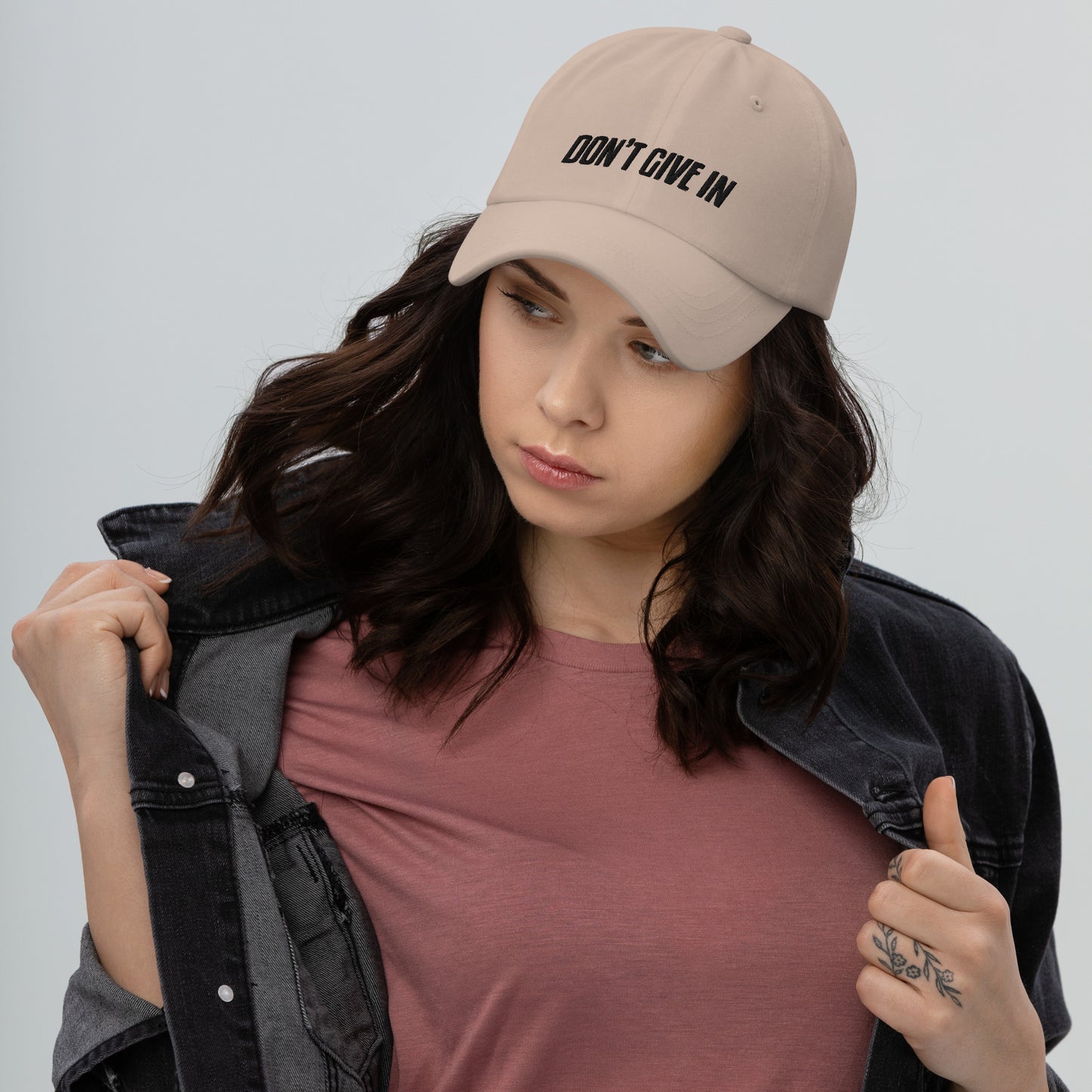 DON'T GIVE IN - Dad Hat
