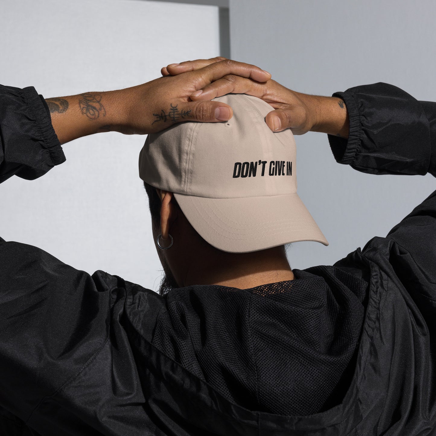 DON'T GIVE IN - Dad Hat